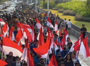 Massa Aksi Komando Rakyat Jaga Persatuan Berdemonstrasi di DPR, Berikut 5 Seruannya