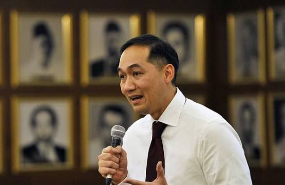 M Lutfi Sentil Sumbangan Rp1,7 T Konglomerat Batubara ke Singapura: Kekayaan Alam Indonesia Harus Kembali ke Merah Putih